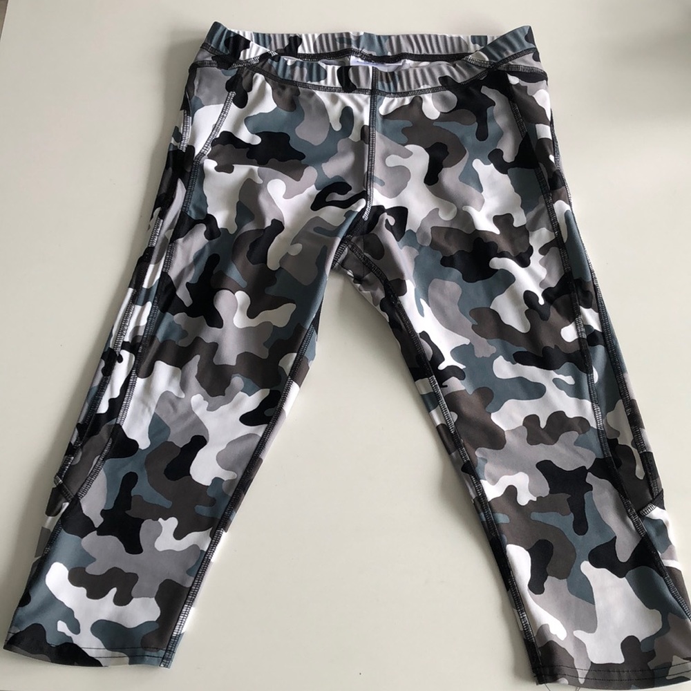 Soulcycle Capri Leggings